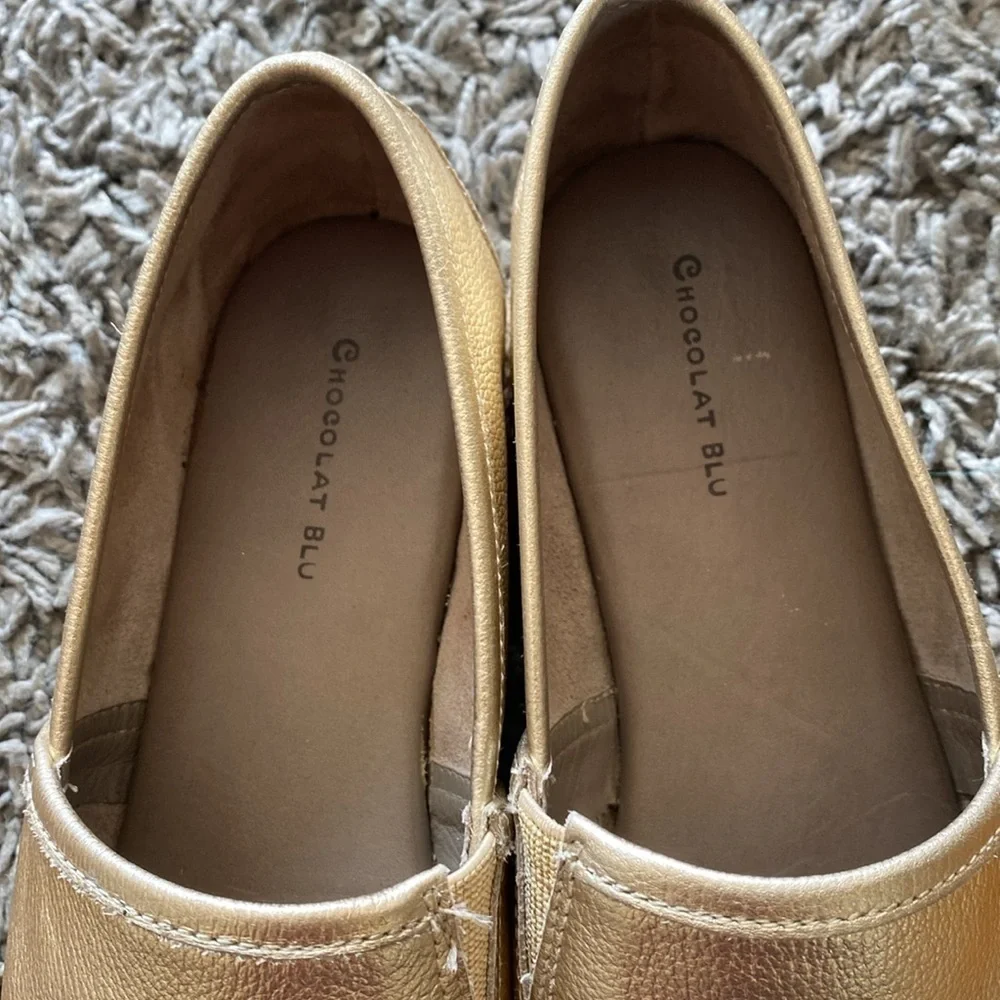 Chocolat Blu Shoes Womens Espadrille Slip On Flats Gold Faux Leather Casual 37